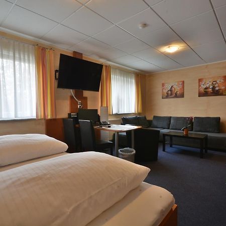 Hotel Nord Rheinbach Bagian luar foto