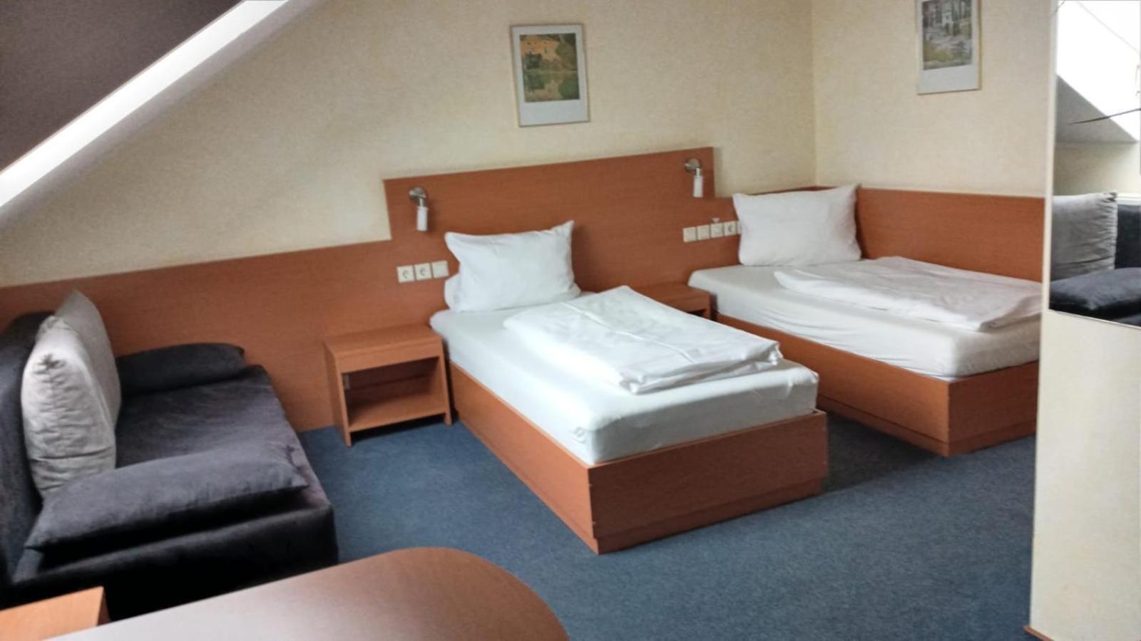 Hotel Nord Rheinbach Bagian luar foto